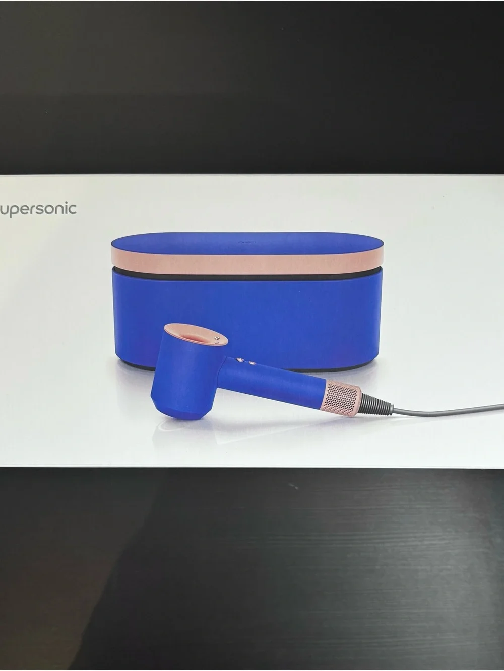 DYSON Supersonic Hair Dryer + 5 Accessories + Presentation Case - ALL NEW